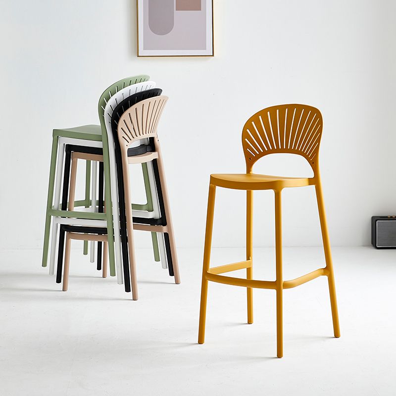 Contemporary Style Plastic Bar Stool Footrest Counter Stool for Restaurant