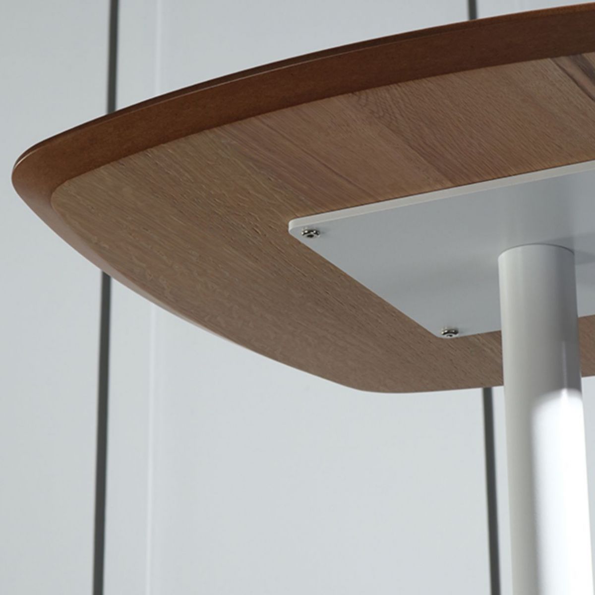 Contemporary Square Pedestal Bar Table Wood Top Bar Table for Cafe And Breakroom