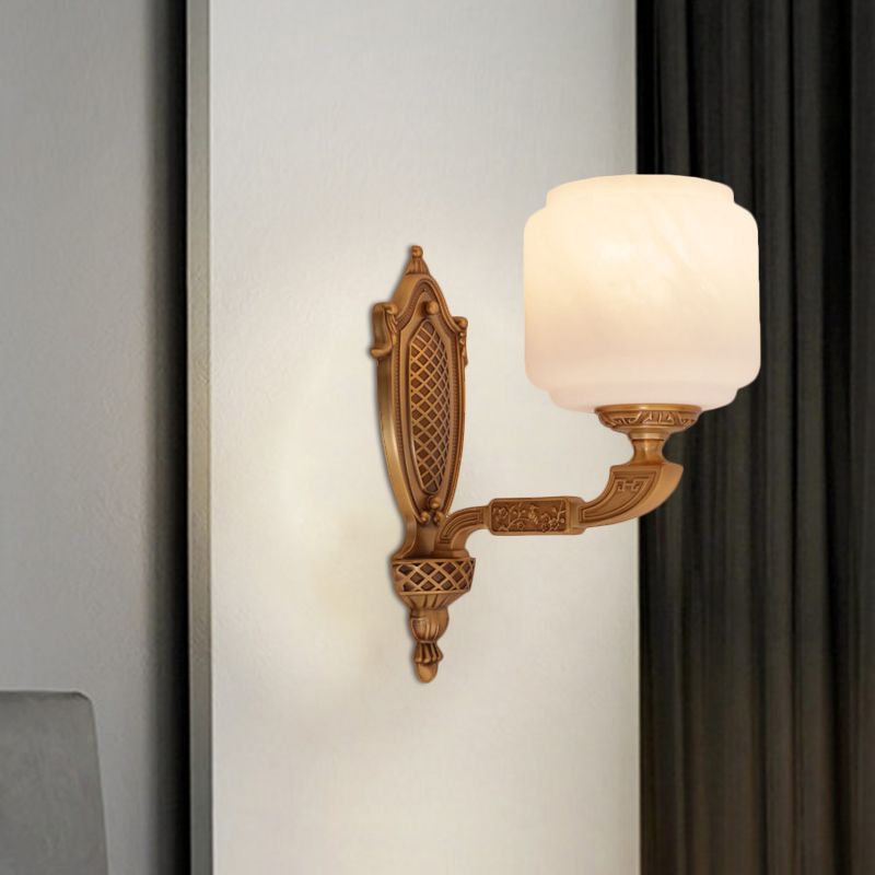 Brass 1 Bulb Wall Lighting Freeture Country Opal Glass Glass Lantern Aboved Light Plipce