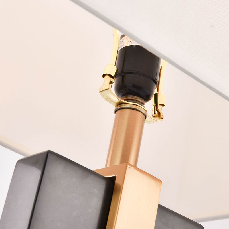 Nordic Modern Table Lamp 1-Light Rectangular Metal Table Light for Bedroom