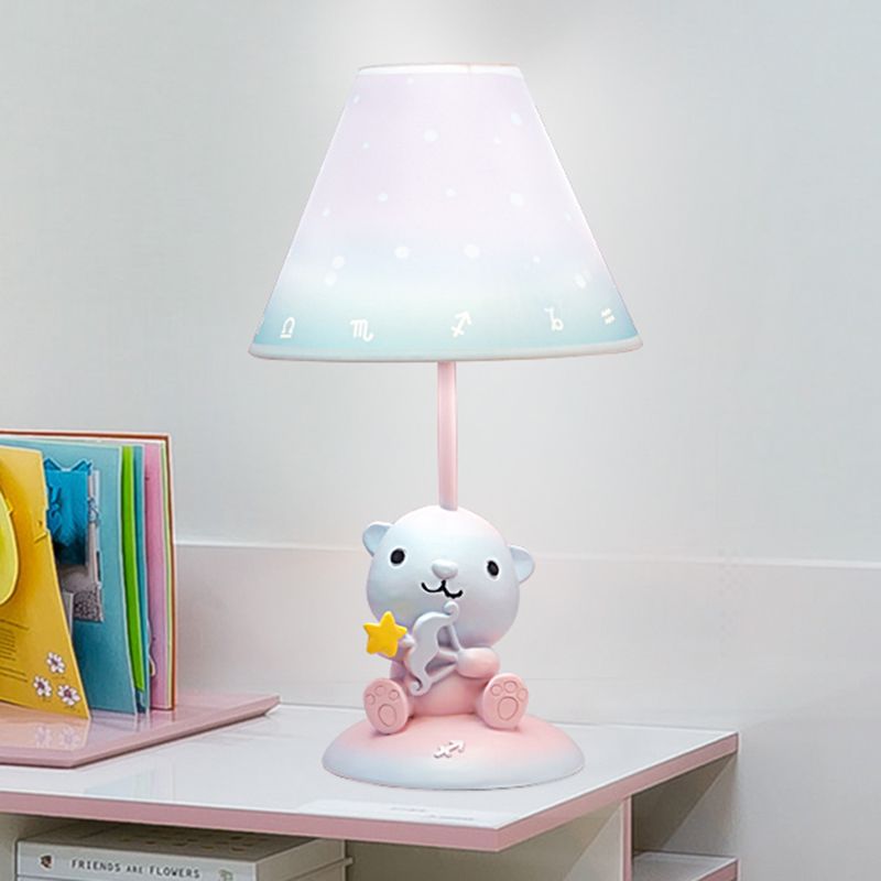 Pink Constellation Nachttisch Leuchtkarikatur 1 Glühharz -Nachttisch -Lampe mit Kegelstoffschatten