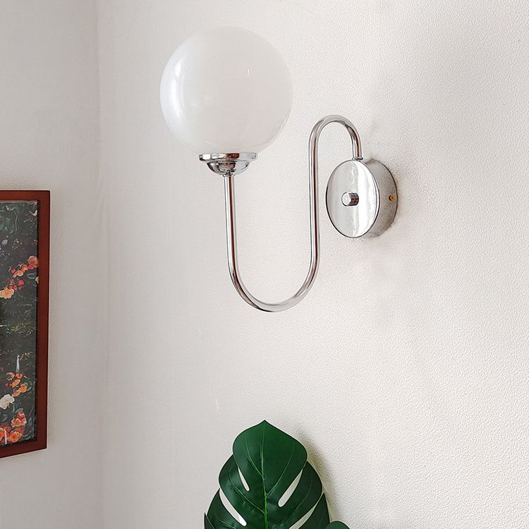 Metal Modern Wall Sconce Ball Shape Wall Light with Glass Shade