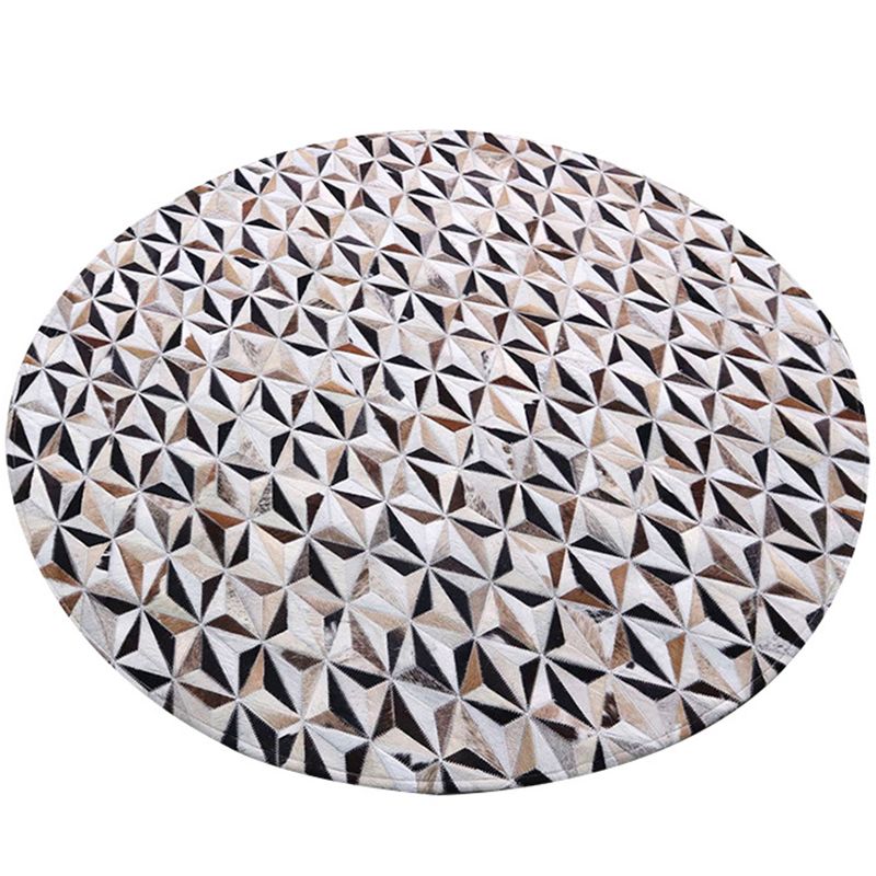 Fancy Brown Area Rug Cowhide Geometric Pattern Area Carpet Easy Care Rug for Home Decor