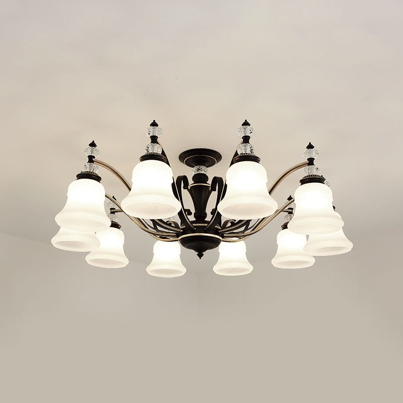 Plafonnier traditionnel en verre noir en forme de cloche