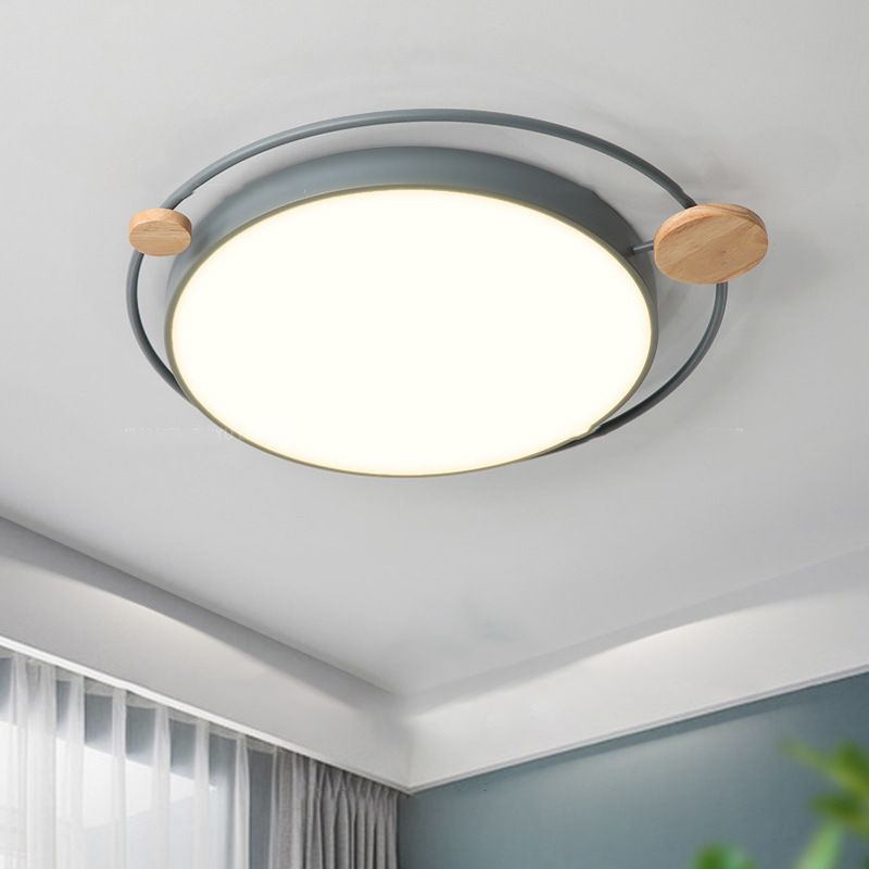 Nordic Style LED Flush Mount Round Ceiling Light Fixture with Wood for Bedroom