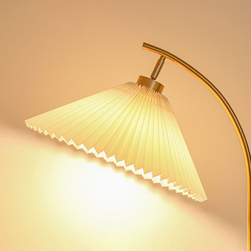 1 lampadaire en forme de cône léger modernisme lampe standard en tissu pour salle à manger du salon