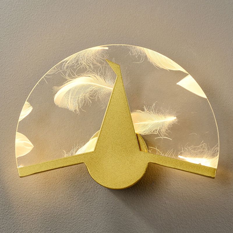 Modern Style Wall Mount Light LED Wall Light with Acrylic Shade for Bedroom