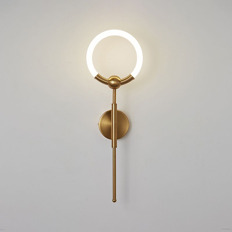 Salon Murne Gamique Postmodern Metal Wall Murd Lightture avec une teinte acrylique