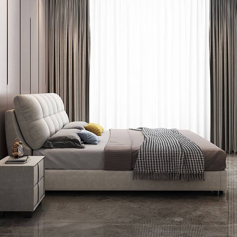 Contemporary Panel Bed Pine Wood Standard Bed with Metal Legs