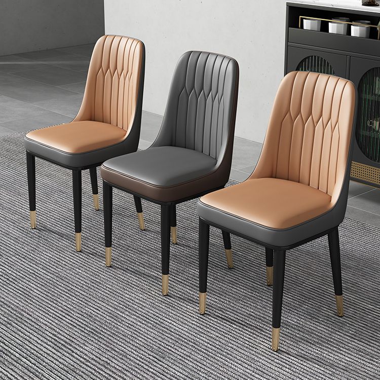 Chaises de salle à manger sans bras de style moderne de chaise latérale de salle à manger en métal