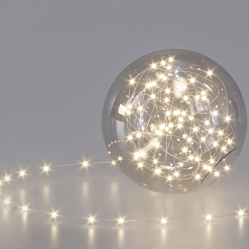 Moderne hangluchting voor Kijkeiland Globe Chandelier Island Lighting Ideas