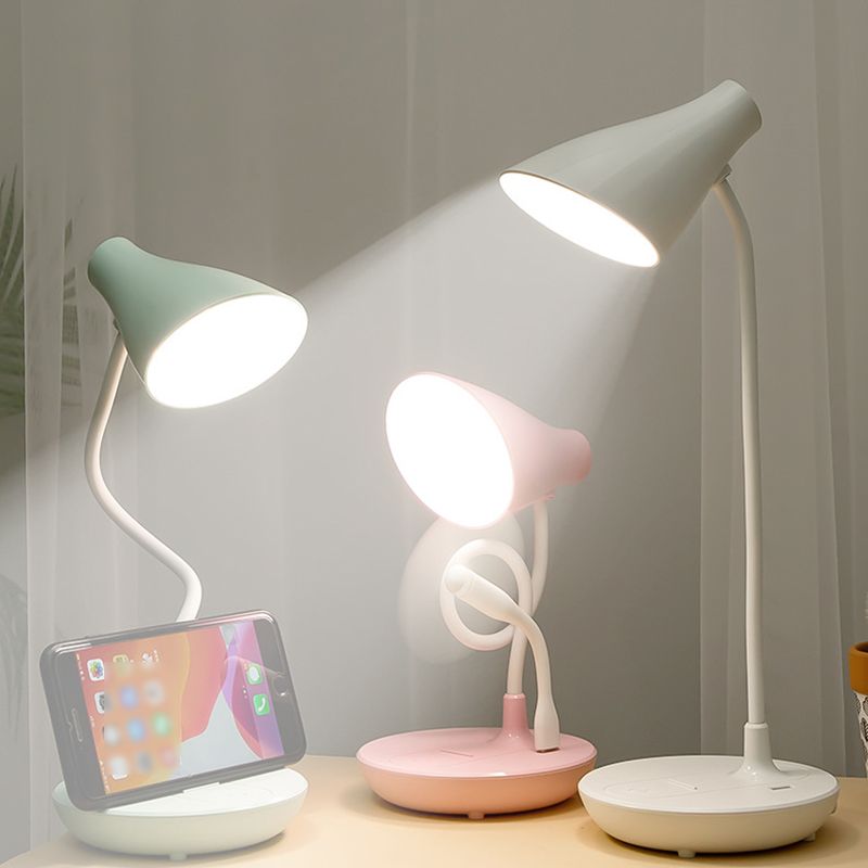 Lampe de table à cône moderne Plastique 1 lampes de table de nuit légères en multicolore