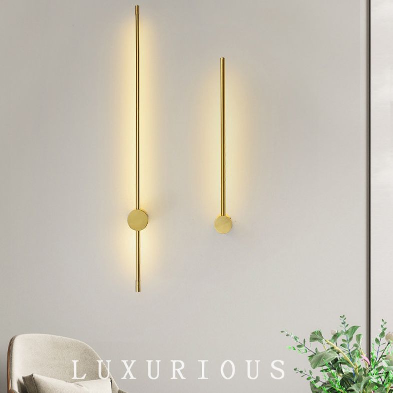 Modernist Style Thin-Line Wall Sconce Metal 1 Light Wall Lamp in Brass