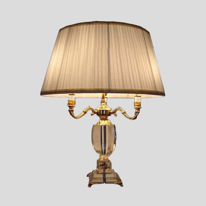 Bureau en forme d'urne contemporain Light Crystal Crystal 3 Heads Night Table Lampe en blanc