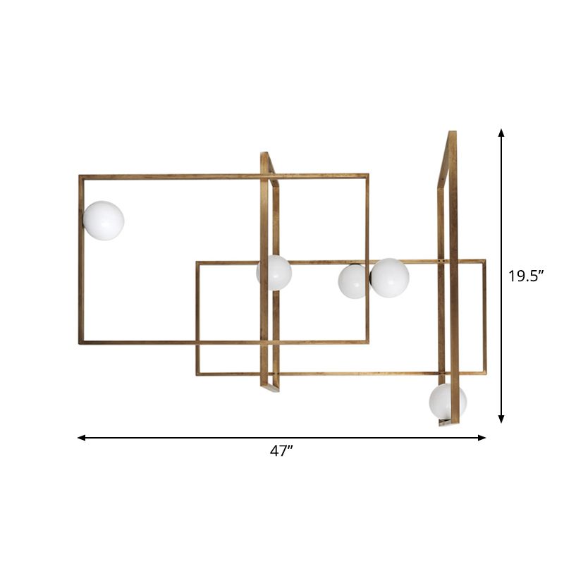 Neuartige postmoderne 5-flammige, halbbündige, goldfarbene, ineinandergreifende, rechteckige Deckenlampe mit kugelförmigem weißem Glasschirm