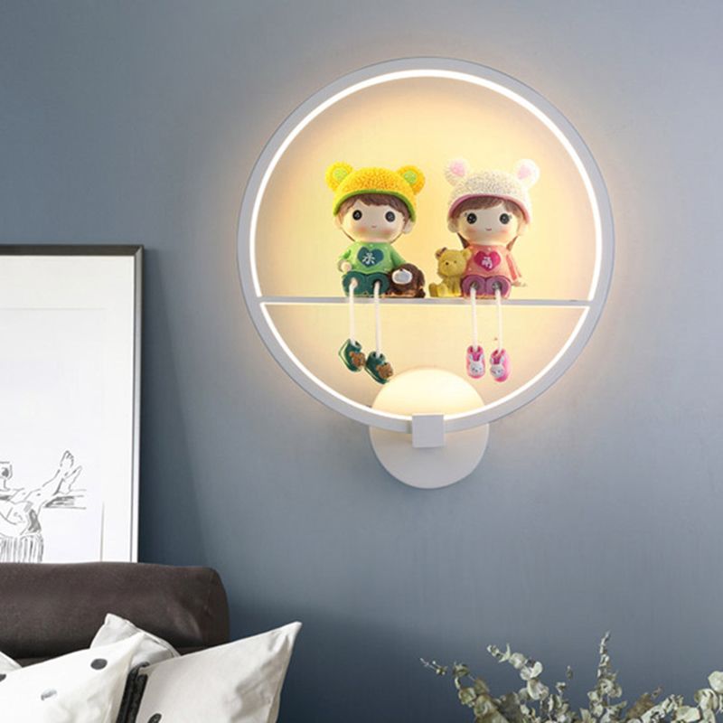 Modern Simple Metal Wall Light Circle Shape Wall Lamp with Silica Gel Shade for Bedroom