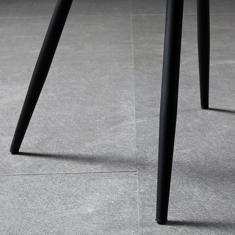 Silla de comedor de metal contemporánea, silla sin brazos con respaldo para uso doméstico