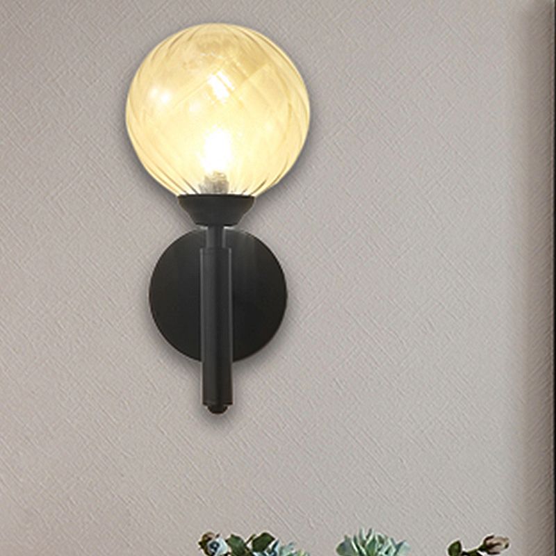 Apparecchio di illuminazione a parete moderna 1 lampadina chiara chiara in vetro texato luce in nero