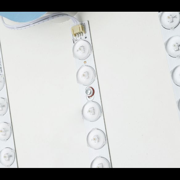 Plafonnier LED en forme d'étoile Macaron nordique en fer forgé pour chambre d'enfant