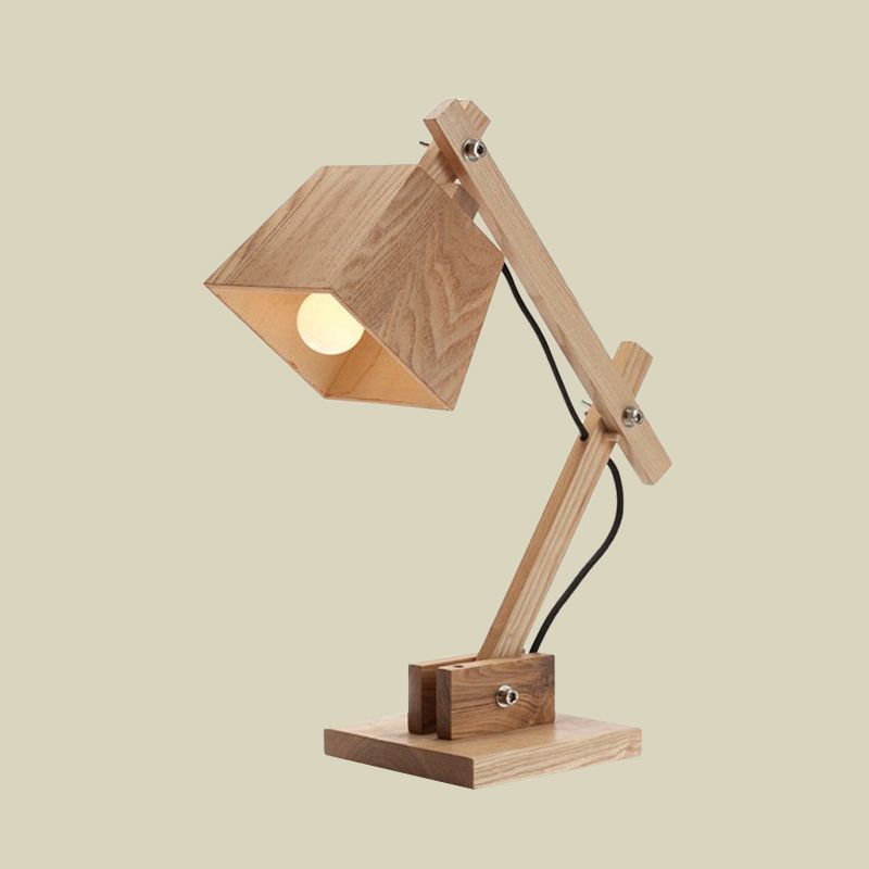 Lampada da tavolo modernista con paralume trapezoidale beige Lampada da scrivania in legno a 1 lampadina con braccio regolabile