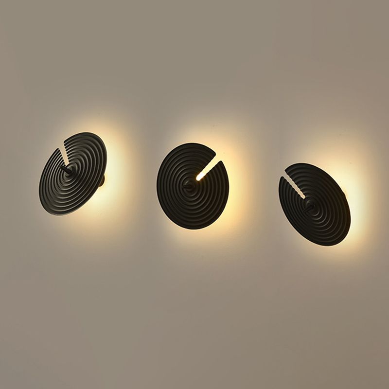 Unique Shape Wall Light Fixture Modern Metal Wall Light Fixtures in Black