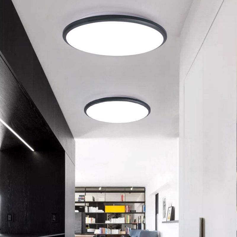 Plafonnier encastré ultra fin avec abat-jour en acrylique pour salle de réunion