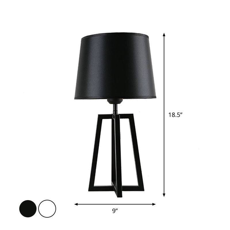 Taps toelopende schaduw Nachtlamp Noordelijke 1 kop Zwart/Wit Tafel Stand Licht met Trapezoid Stand