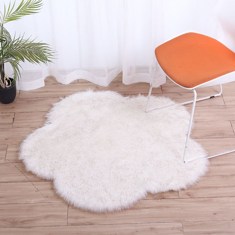 Irregular Flower Shape Rug Living Room Carpet Polyester Washable Area Rug