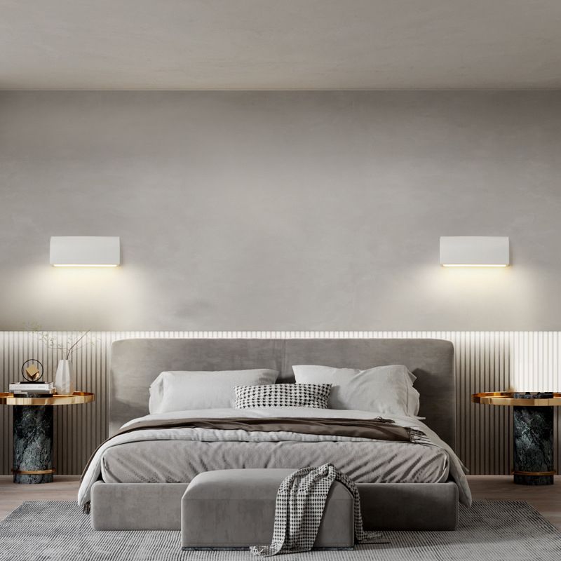 Single Modern Black/White Wall Mounted Sconce Metal LED Wall Light