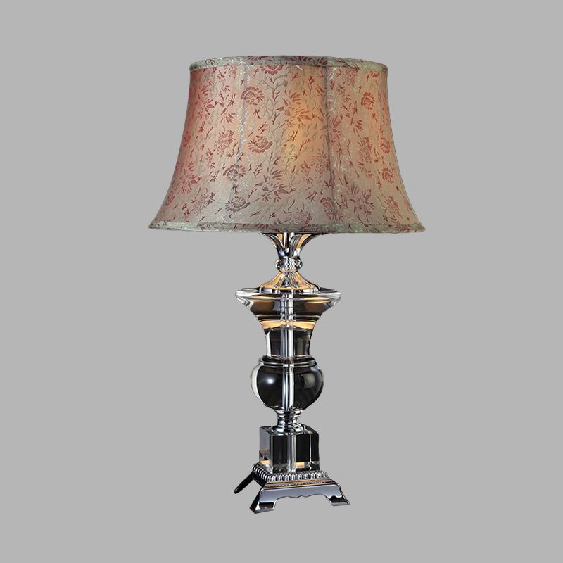 1 table de nuit à cône clair
