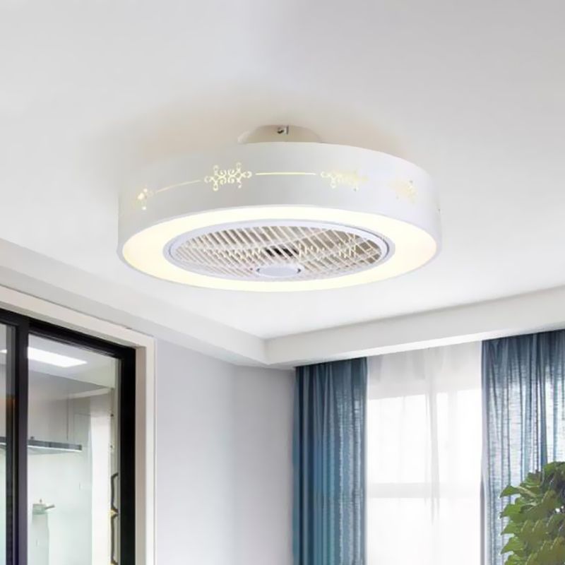 8 "hohe Drum Wohnzimmer Ventilator Leuchtt zeitgenössische Metall LED Weiß 3 Klingen Halbflush Mount Lighting Fixture