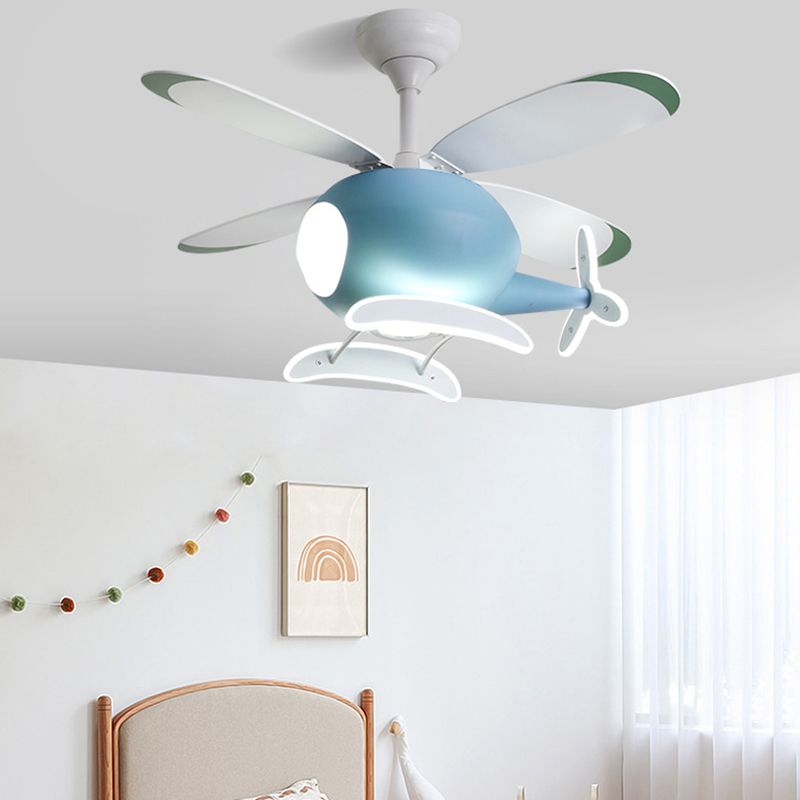 Nordic Ceiling Fan Light Fixture Creative LED Ceiling Lamp for Children's Bedroom