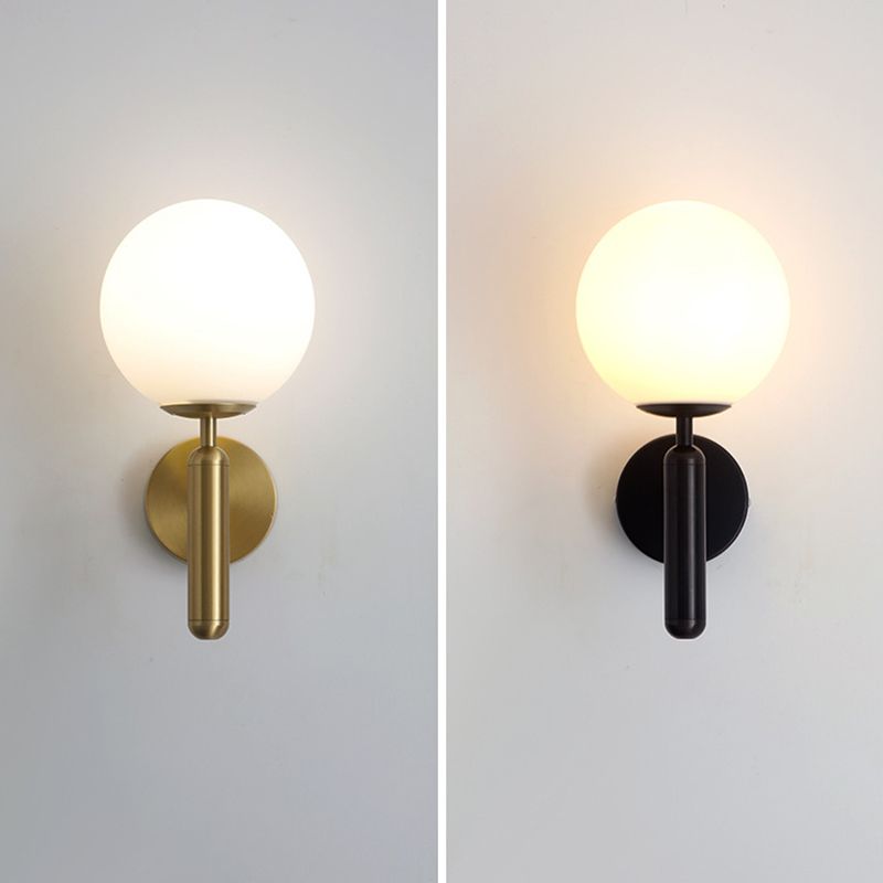 Nordic Style Single Light Wall Mounted Light Ball Glass Shade Wall Lighting for Bedside