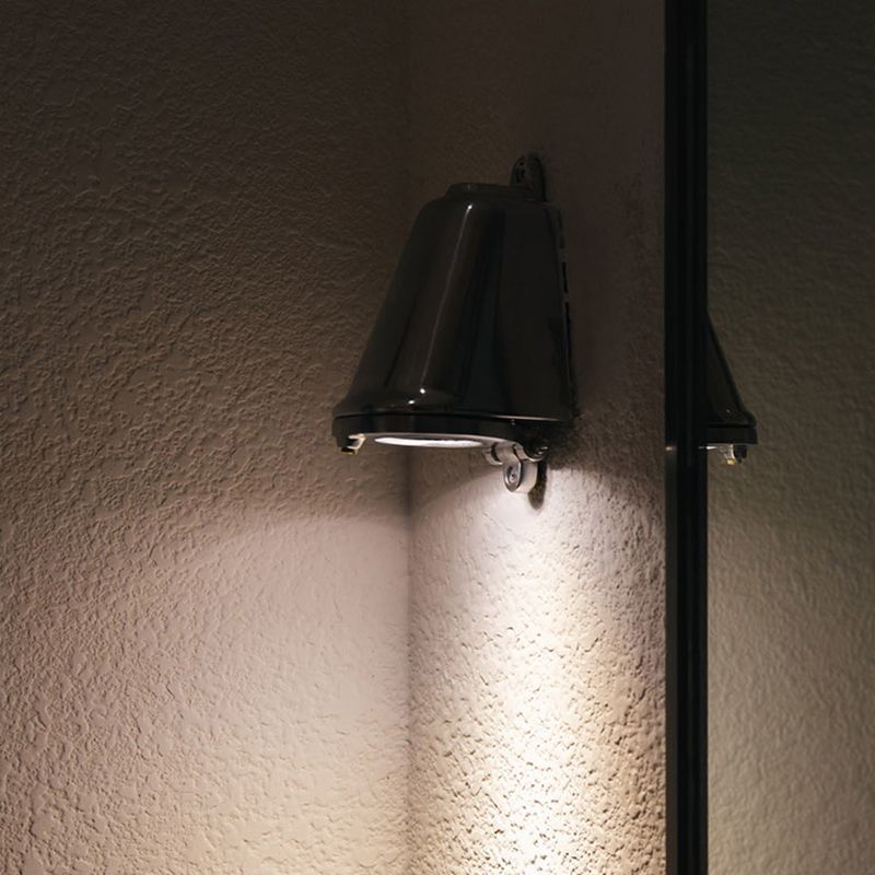 Modern Metal Wall Sconce Trapezoid Shape Wall Light with Glass Shade for Courtyard