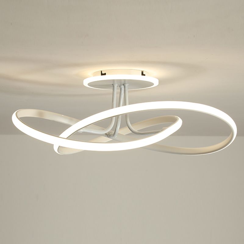 Nordic Metal Ceiling Light Linear LED Flush Mount Light for Living Room