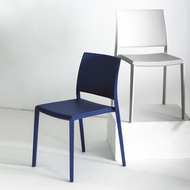 Silla de comedor de plástico de estilo nórdico, silla lateral de comedor con respaldo abierto para restaurante