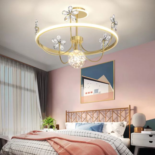 Simplicity Style Gold Circles LED Ceiling Light Crystal Petals Decorative LED Light Strings Clear Glass Globe Lighting Fixture for Bedroom