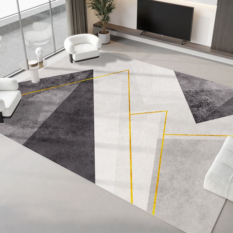 Light Gray Modern Rug Polyester Graphic Indoor Rug Non-Slip Backing Rug for Home Decor
