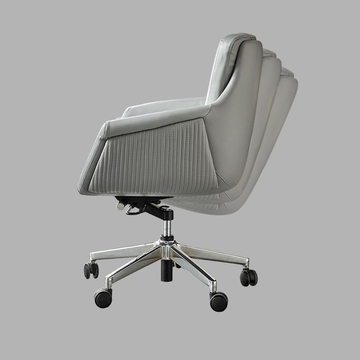 Modern Managers Chair Swivel with Wheels Ergonomic Executive Chair