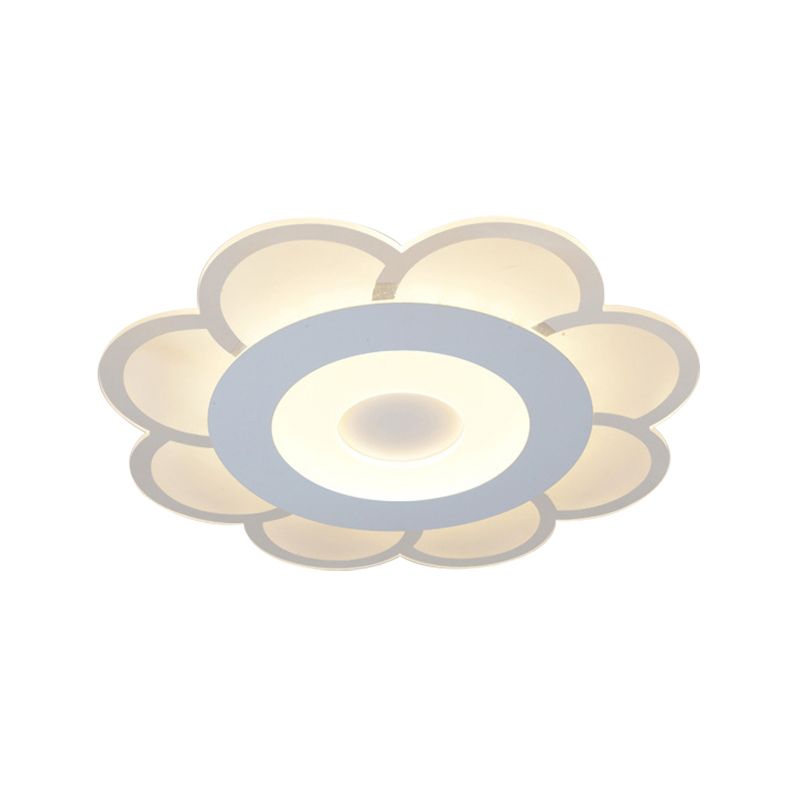 8"/16.5"/20.5" W White 8-Petal Flush Mount Ceiling Light Nordic Frosted Acrylic LED Flush Lamp in Warm/White Light