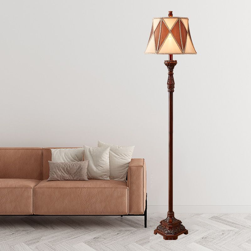 Roodbruine 1 lamp vloerlicht verouderde stijl stof wijd uitlopende schaduw vloer staande lamp met harlequin ontwerp