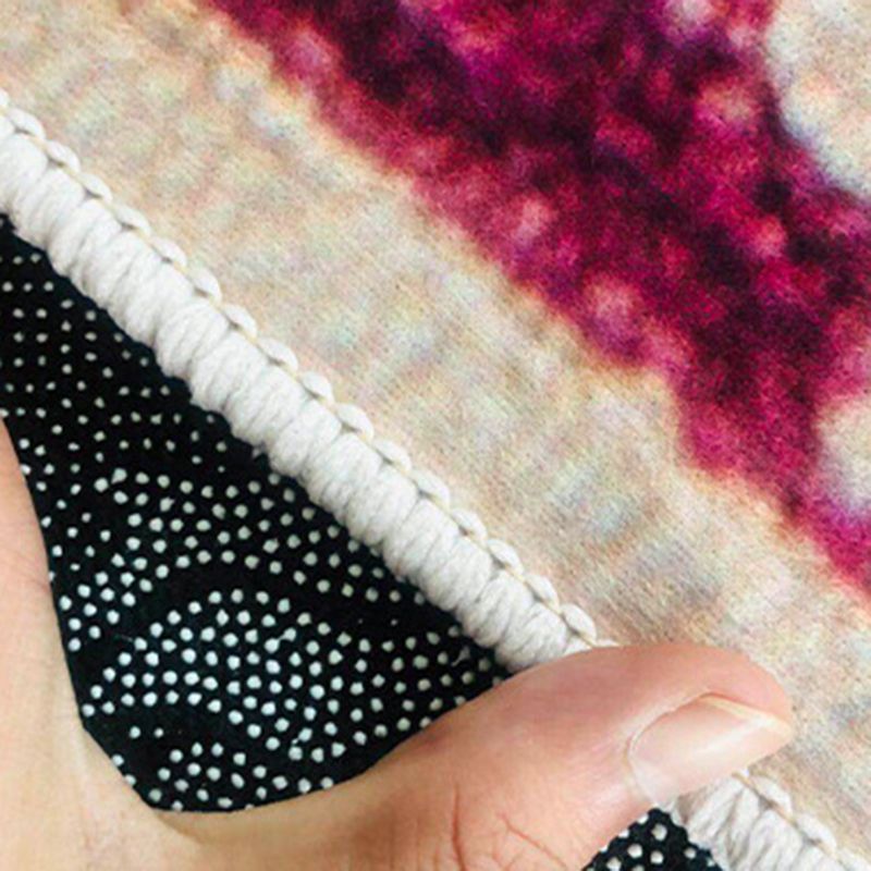 Antique Geometry Print Carpet Polyester Area Rug Stain Resistant Indoor Carpet for Living Room