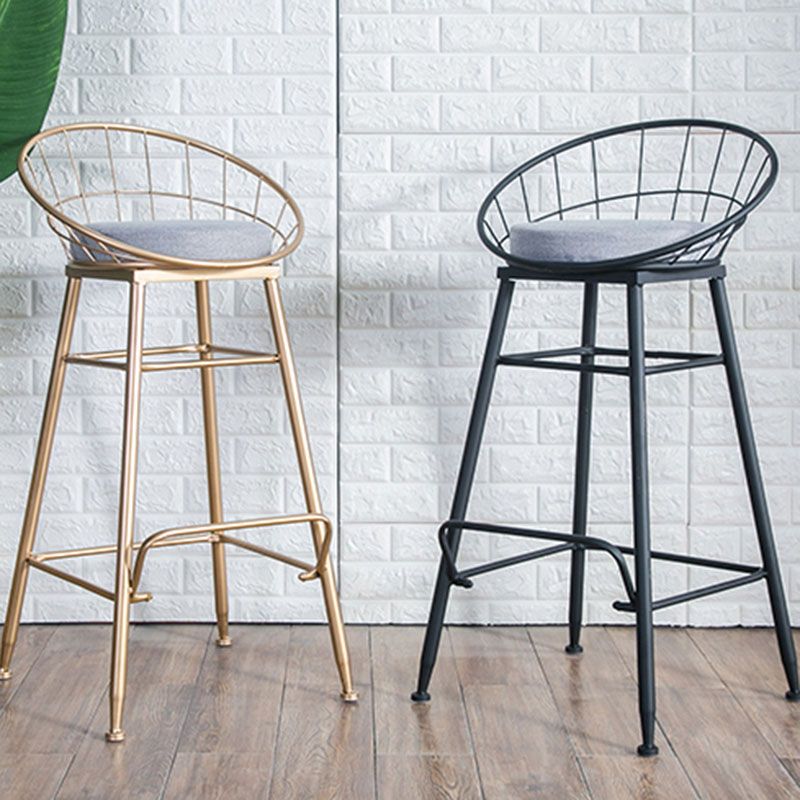Scandinavian Design Bucket Counter Stool for Home Upholstered Bar Stools with Metal Base