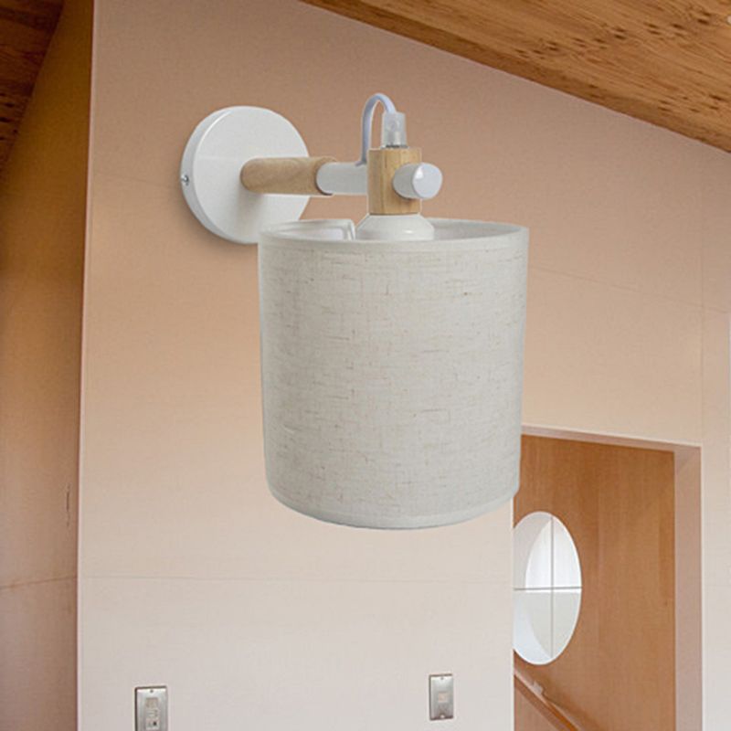 1 Glühbirnenzylinder Wandmontage Einfacher stilvoller weißer Stoff Wandleuchten für Schlafzimmer