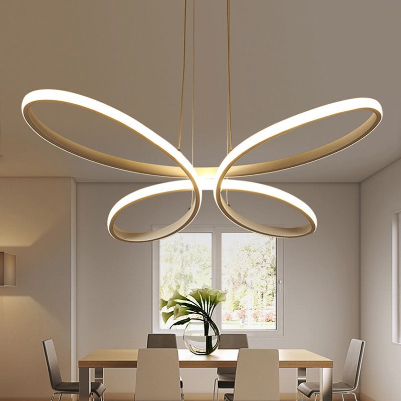 Goldene LED Kronleuchter Acryl LED Federung Licht moderne Stile für Wohnzimmer Schlafzimmer
