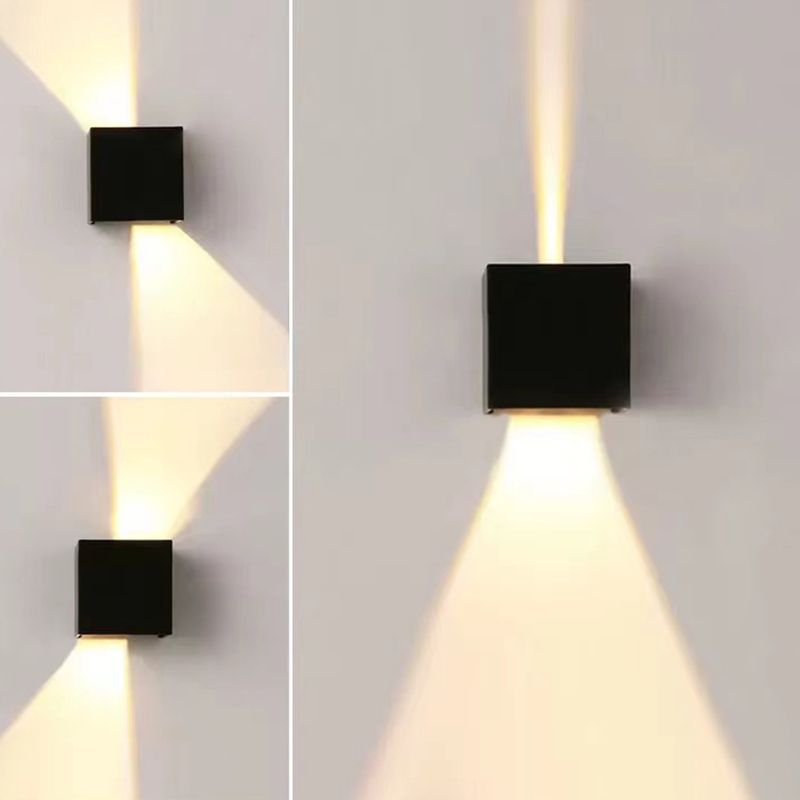 Square Shape Wall Lighting Modern Style Metal 2 Lights Sconce in Black/White