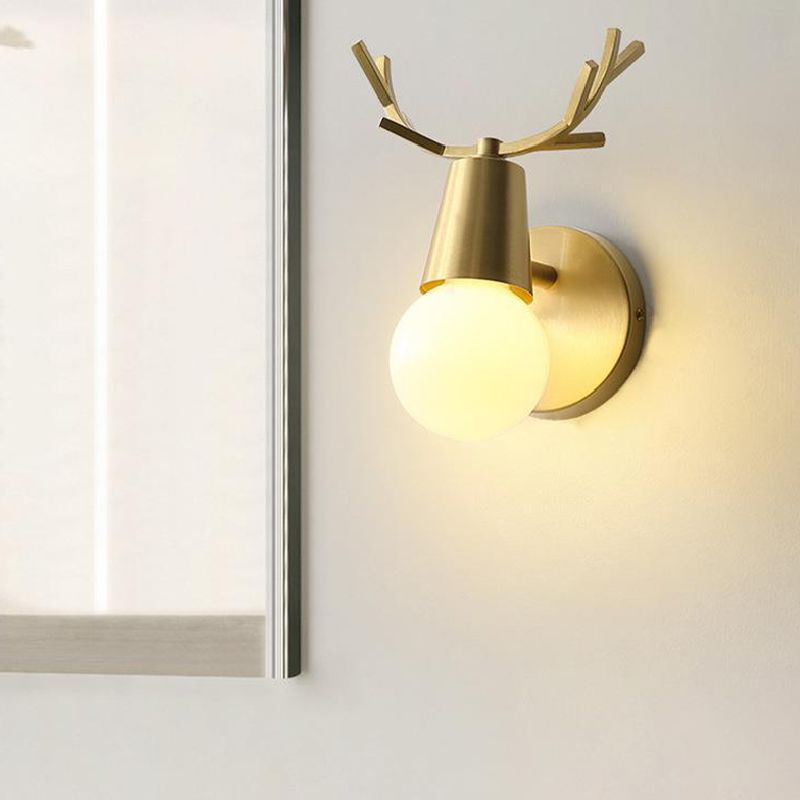 Contemporary Single Golden Wall Mounted Sconce Unique Metal Wall Light