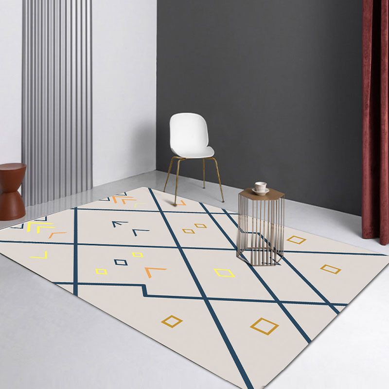 White Modern Rug Graphic Polyester Area Rug Stain Resistant Rug for Living Room
