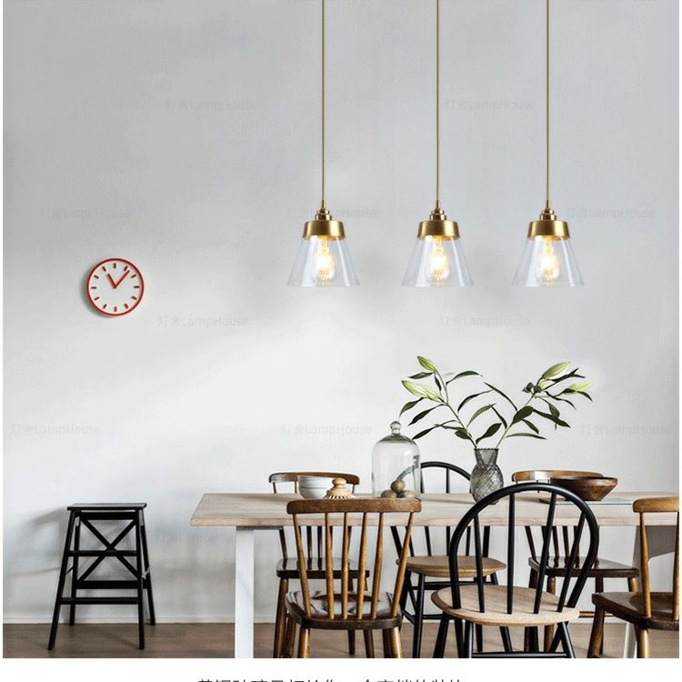 Luminaire suspendu en verre effilé