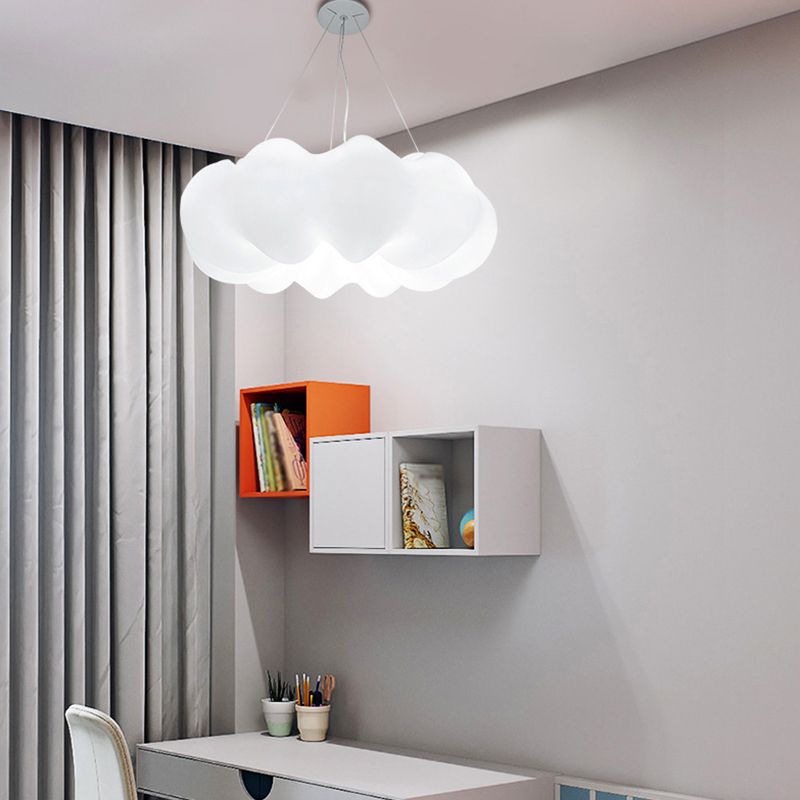 Wolkvormige hanglank kroonluchter moderne minimalistische stijl acrylhangend licht